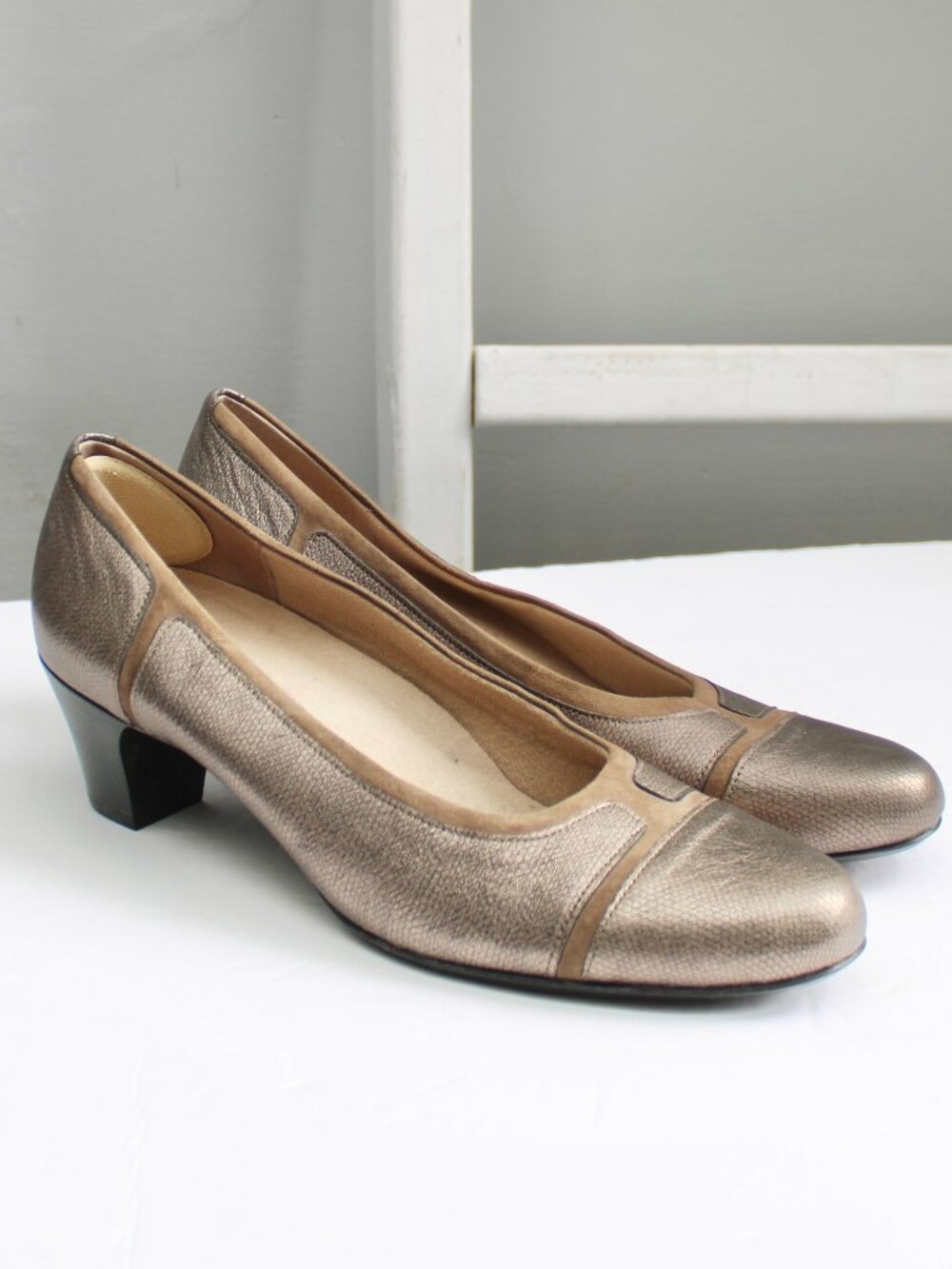 Munro Womens Jillian Block Heel Pumps sz 10.5 N,Metallic Bronze Taupe Round Toe